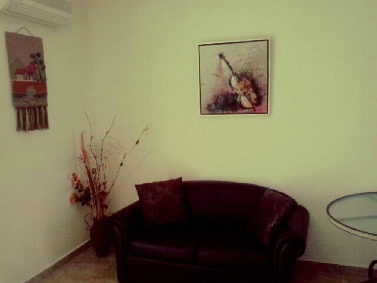 Apartment M&l